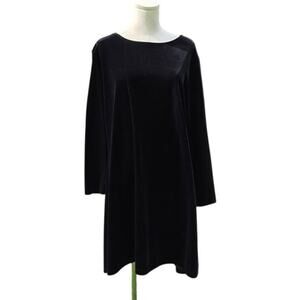 Classic Black Velvet Tunic Dress Minimalist Gothic Dark Academia Long Sleeve